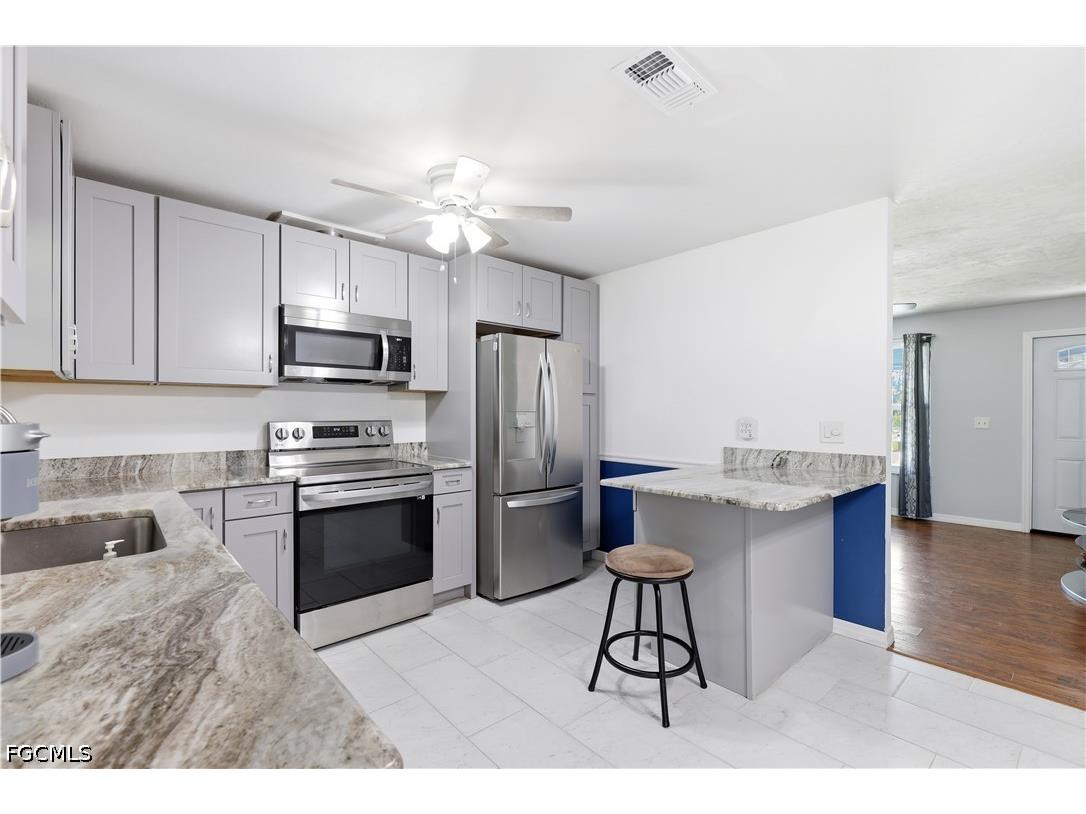 4711 4th Street W Lehigh Acres FL 33971 2026023361 image12