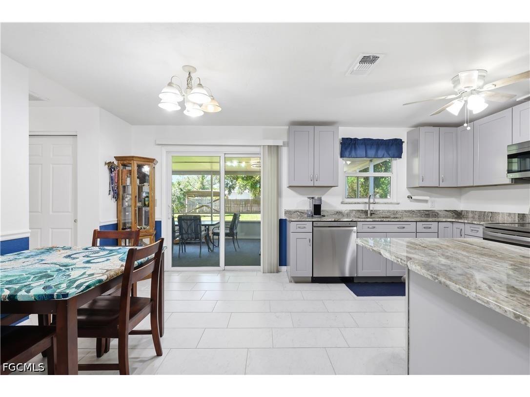 4711 4th Street W Lehigh Acres FL 33971 2026023361 image9