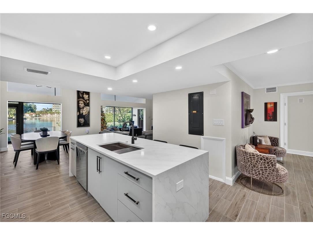 4711 S Landings Drive Fort Myers FL 33919 2025024981 image7