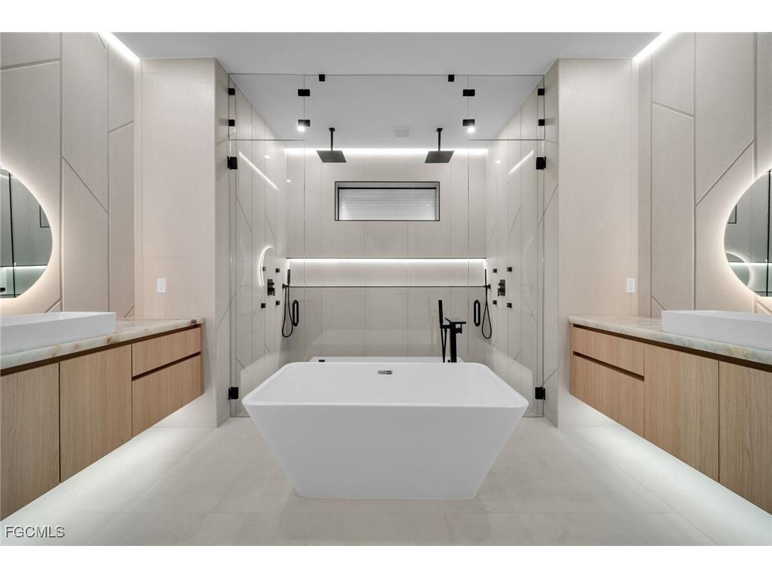 4711 SW 20th Avenue Cape Coral FL 33914 2025024911 image26