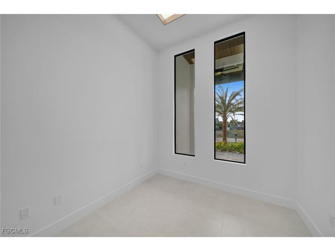 4711 SW 20th Avenue Cape Coral FL 33914 2025024911 image33