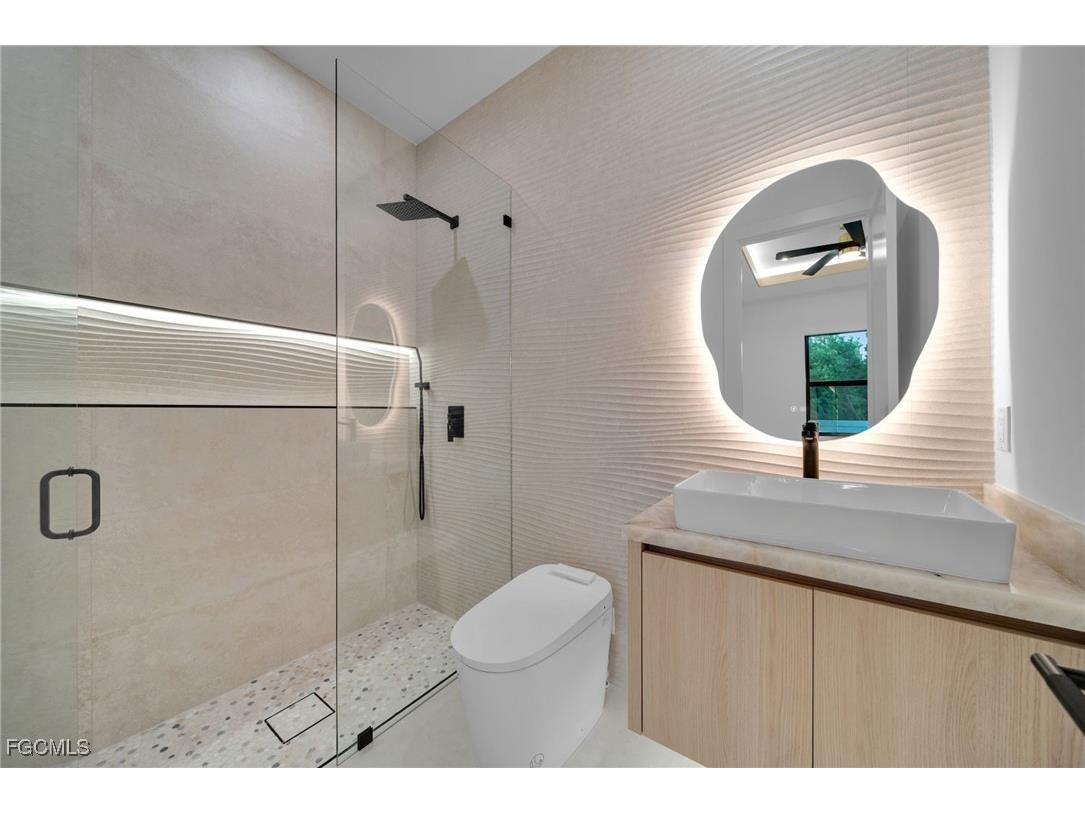 4711 SW 20th Avenue Cape Coral FL 33914 2025024911 image37