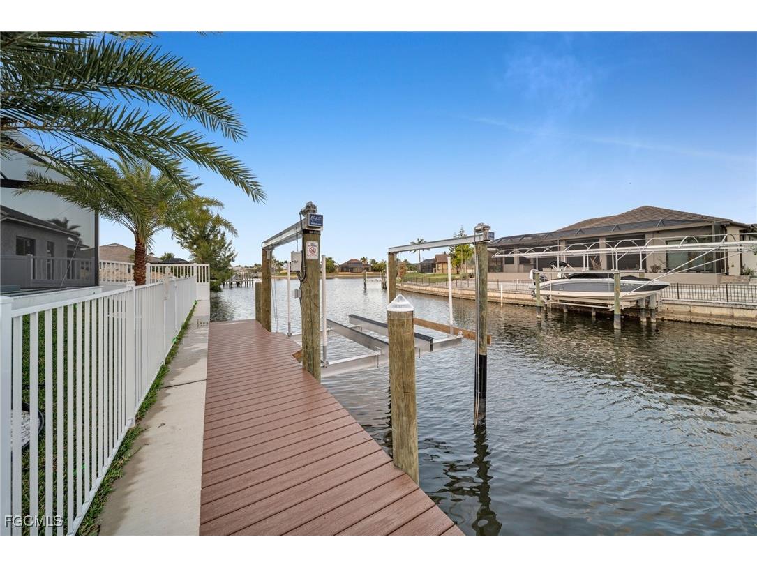 4711 SW 20th Avenue Cape Coral FL 33914 2025024911 image49