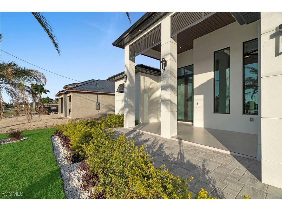 4711 SW 20th Avenue Cape Coral FL 33914 2025024911 image6