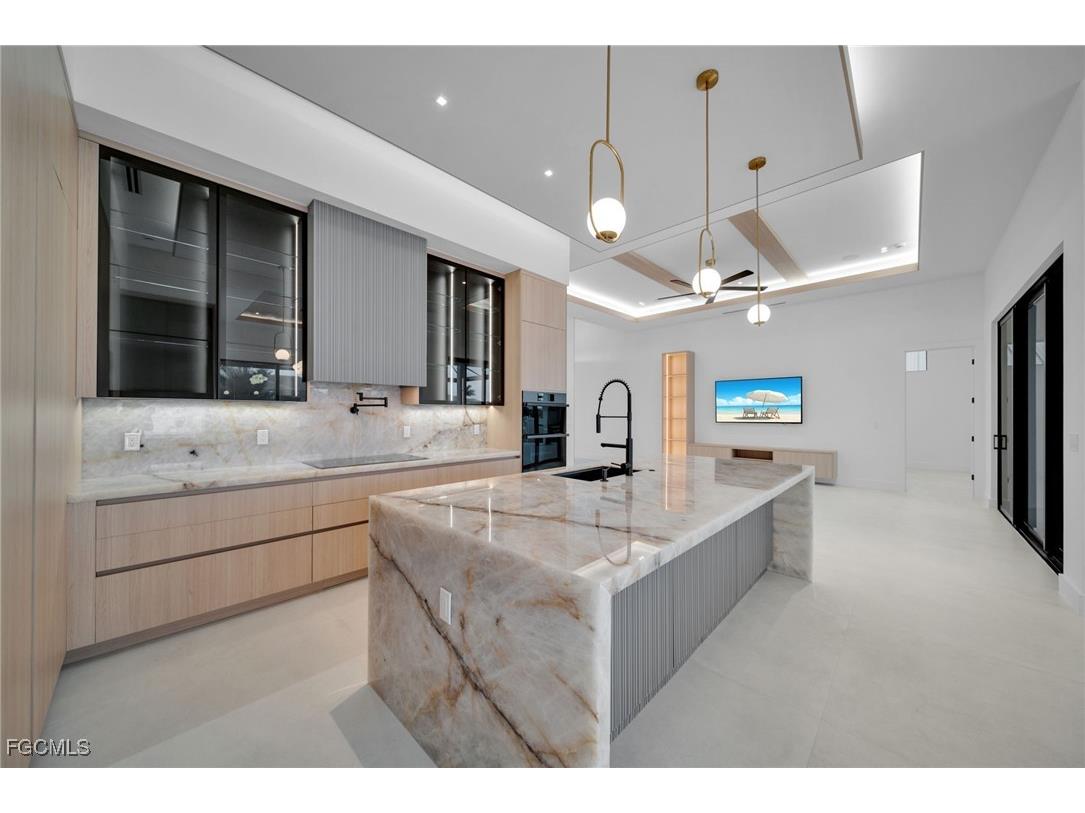 4711 SW 20th Avenue Cape Coral FL 33914 2025024911 image9