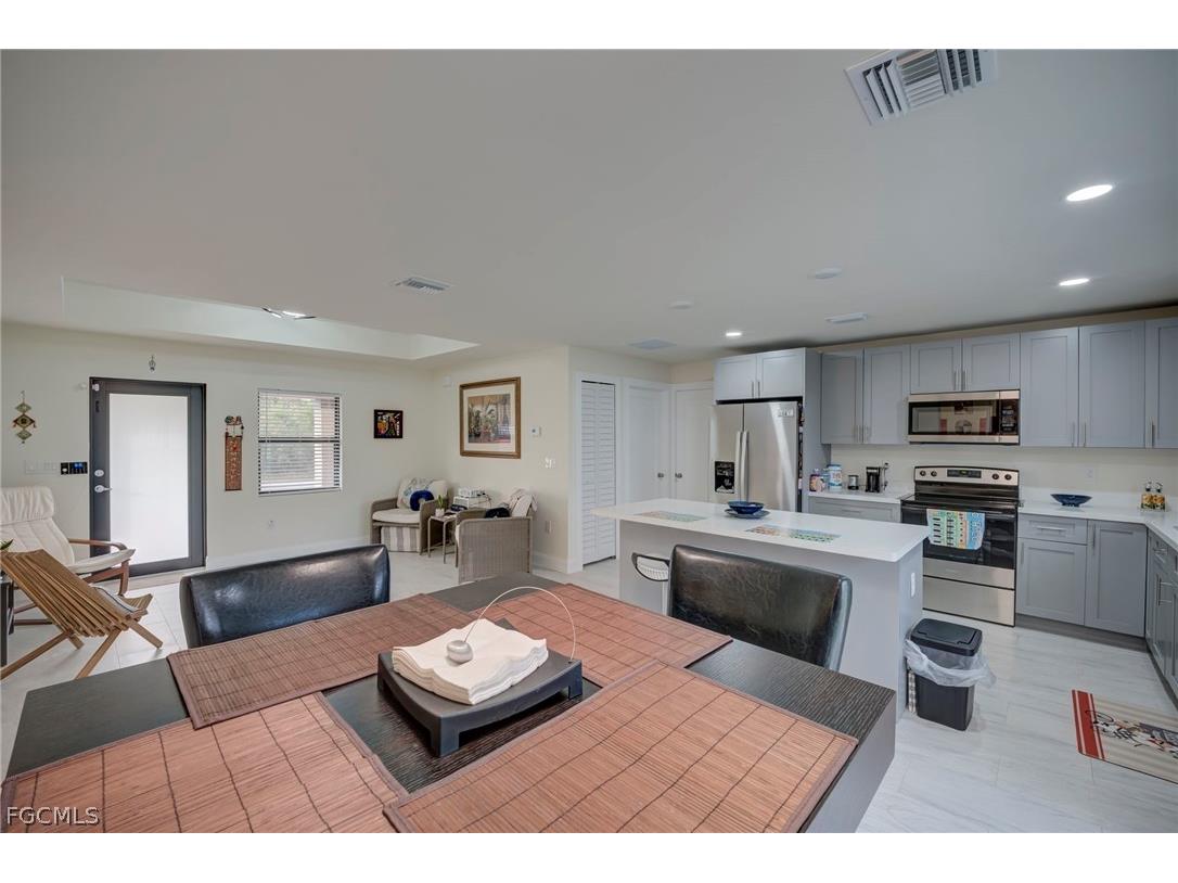 4712 3rd Street W Lehigh Acres FL 33971 2026012628 image10