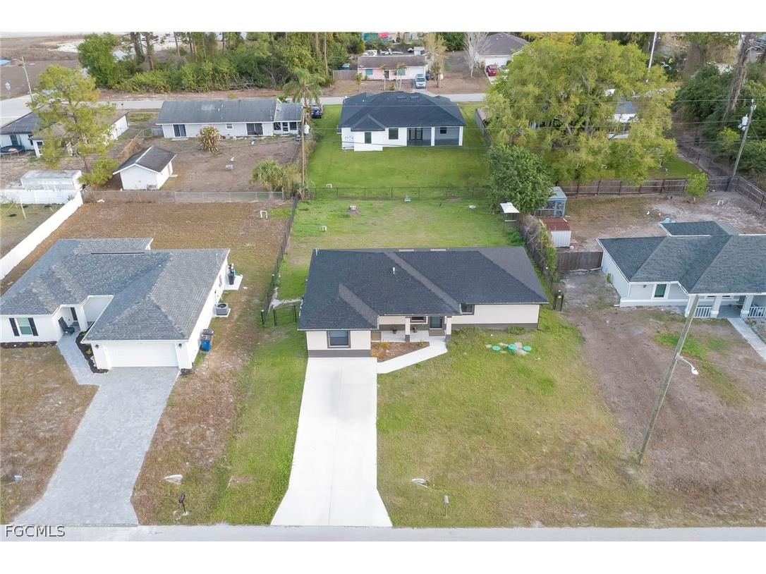 4712 3rd Street W Lehigh Acres FL 33971 2026012628 image2