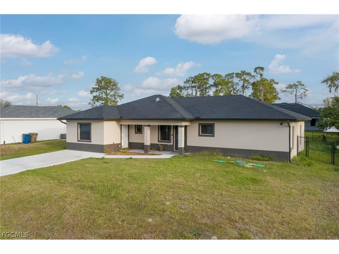 4712 3rd Street W Lehigh Acres FL 33971 2026012628 image24