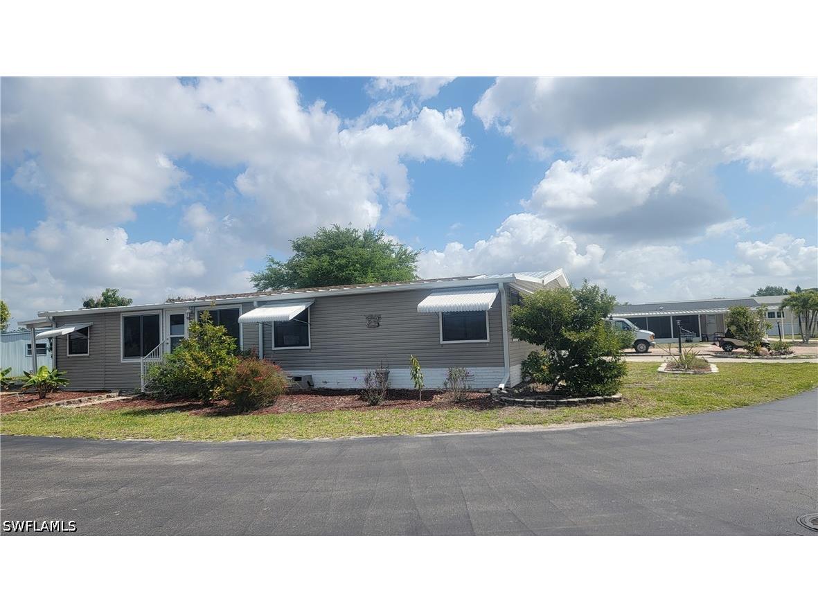 4712 Tahiti Drive Bonita Springs FL 34134 226011888 image3