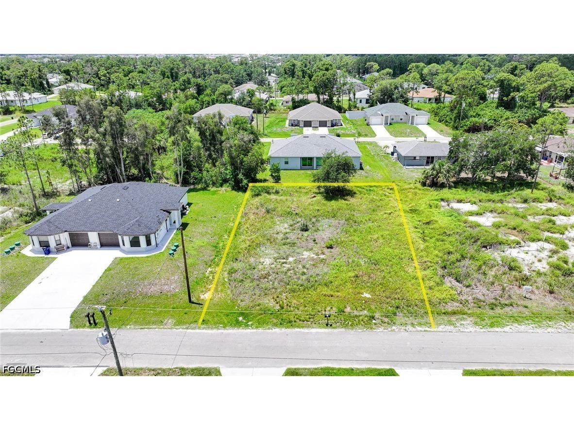 4713/4715 27th Street SW Lehigh Acres FL 33973 2026023312 image2
