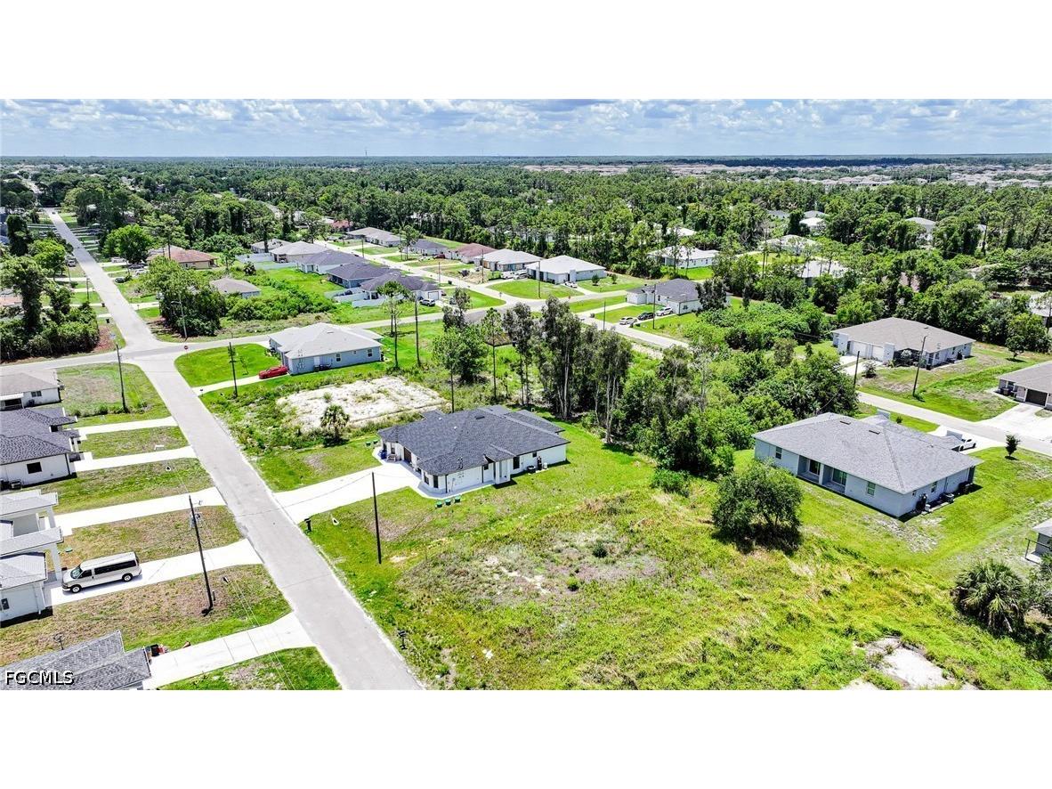 4713/4715 27th Street SW Lehigh Acres FL 33973 2026023312 image7