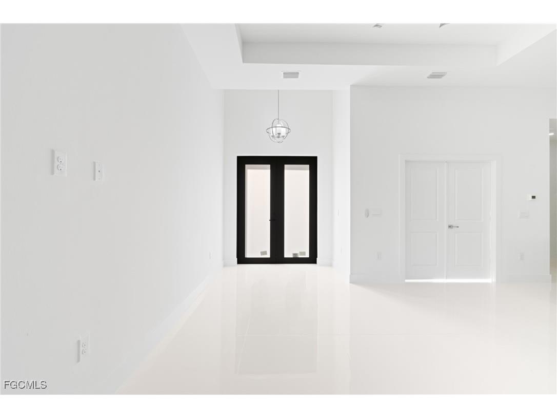 4713 4th Street W Lehigh Acres FL 33971 2025005824 image5