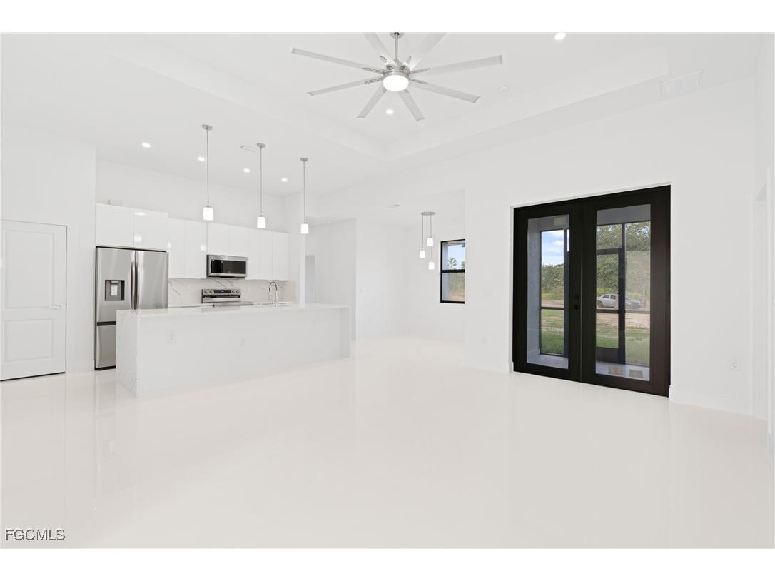 4713 4th Street W Lehigh Acres FL 33971 2025005824 image7