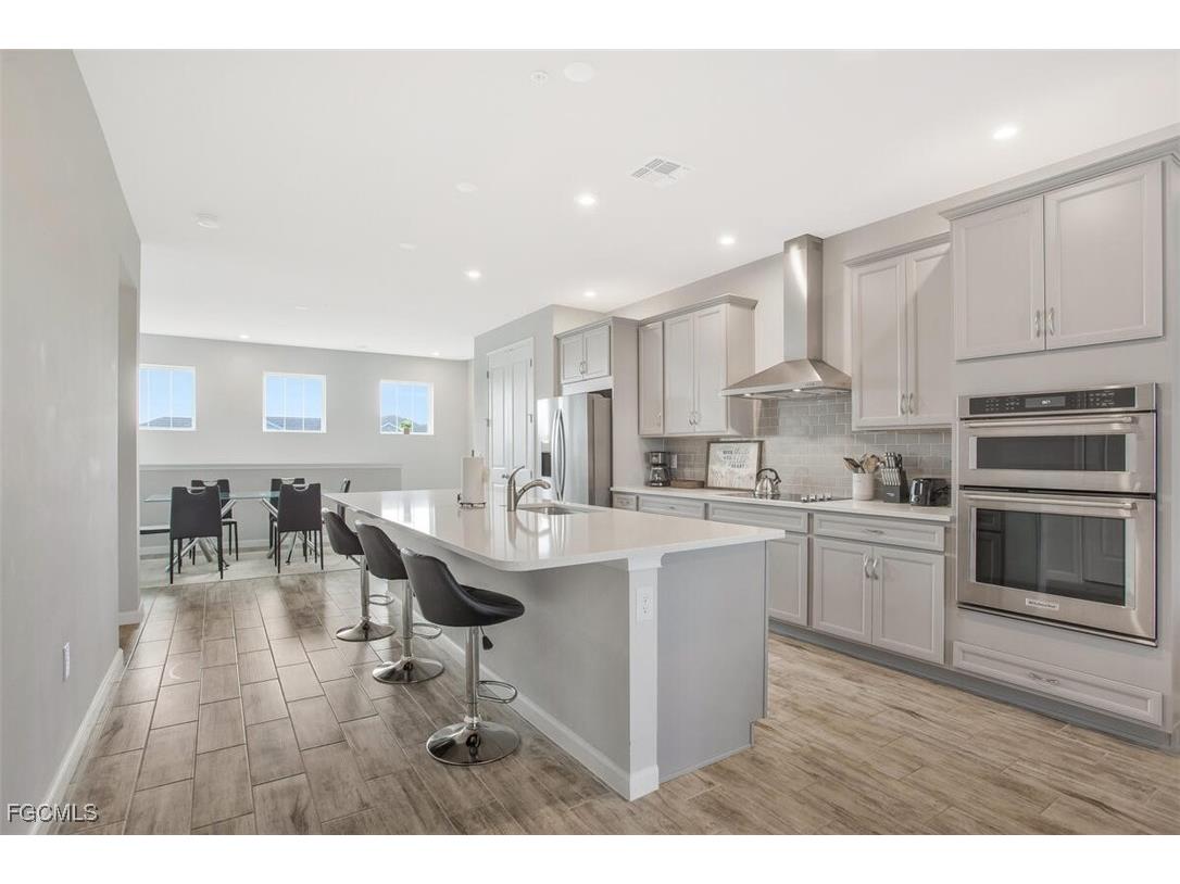 4713 Arboretum Circle #202 Naples FL 34112 2025005996 image5