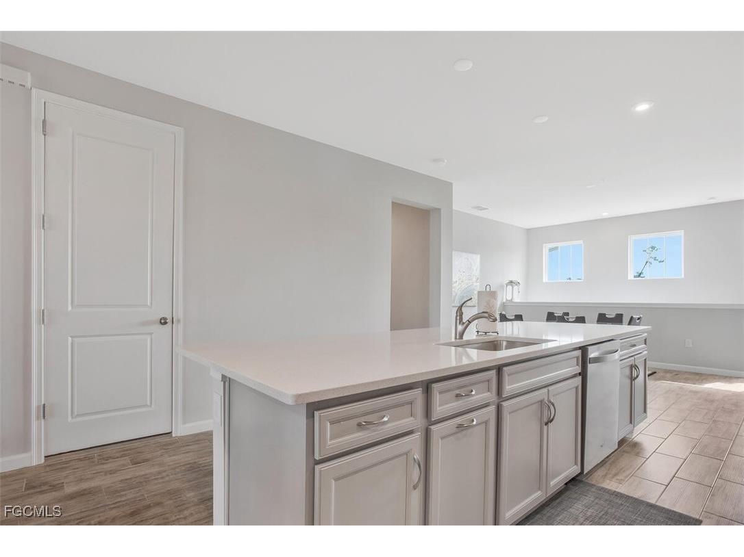 4713 Arboretum Circle #202 Naples FL 34112 2025005996 image9