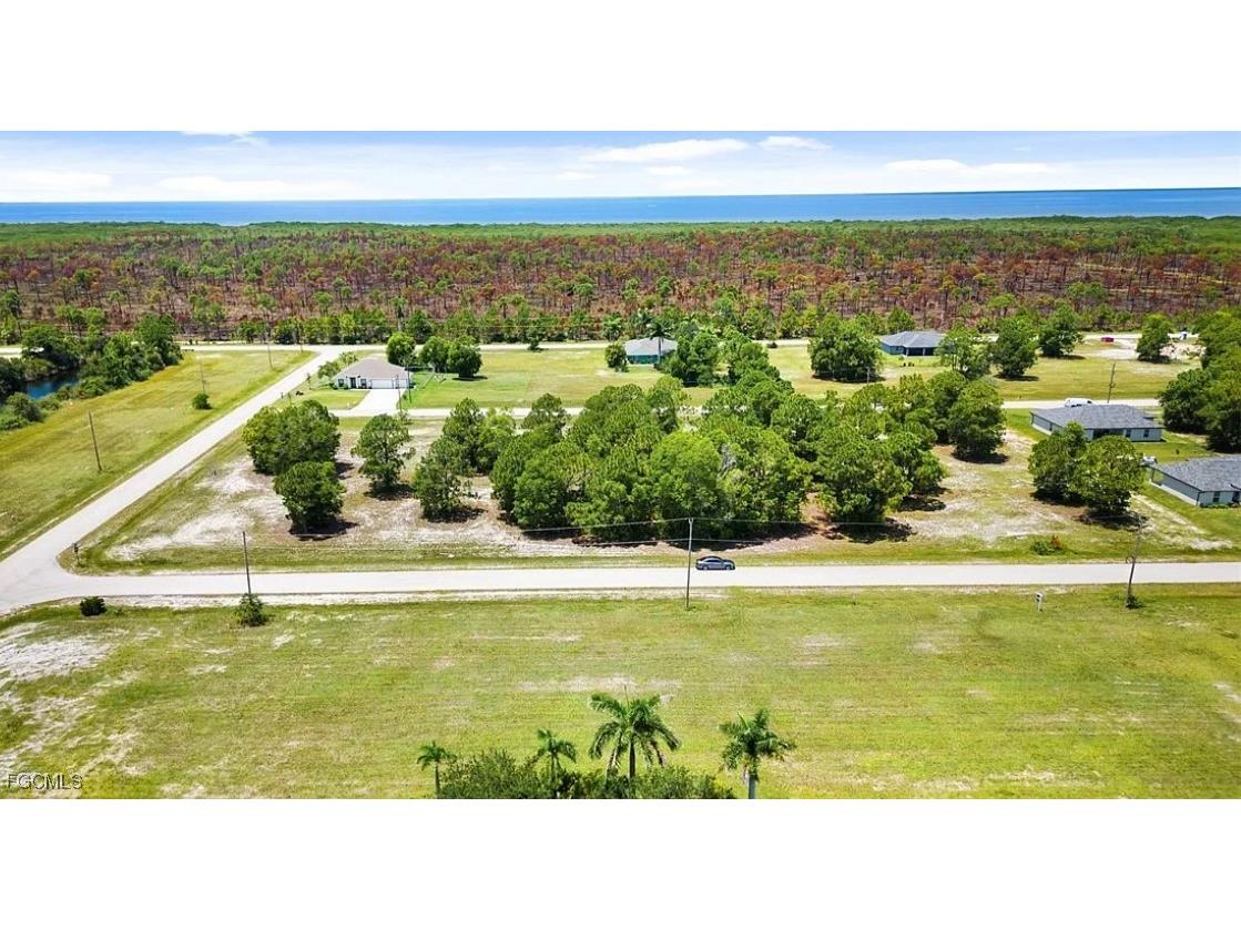 4713 NW 39th Place Cape Coral FL 33993 2025007337 image1