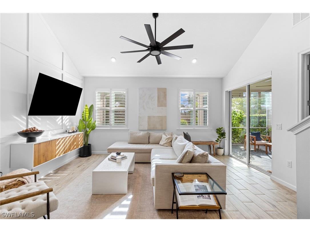 4714 Arboretum Circle #102 Naples FL 34112 226006637 image1