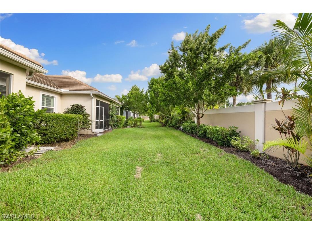 4714 Arboretum Circle #102 Naples FL 34112 226006637 image36