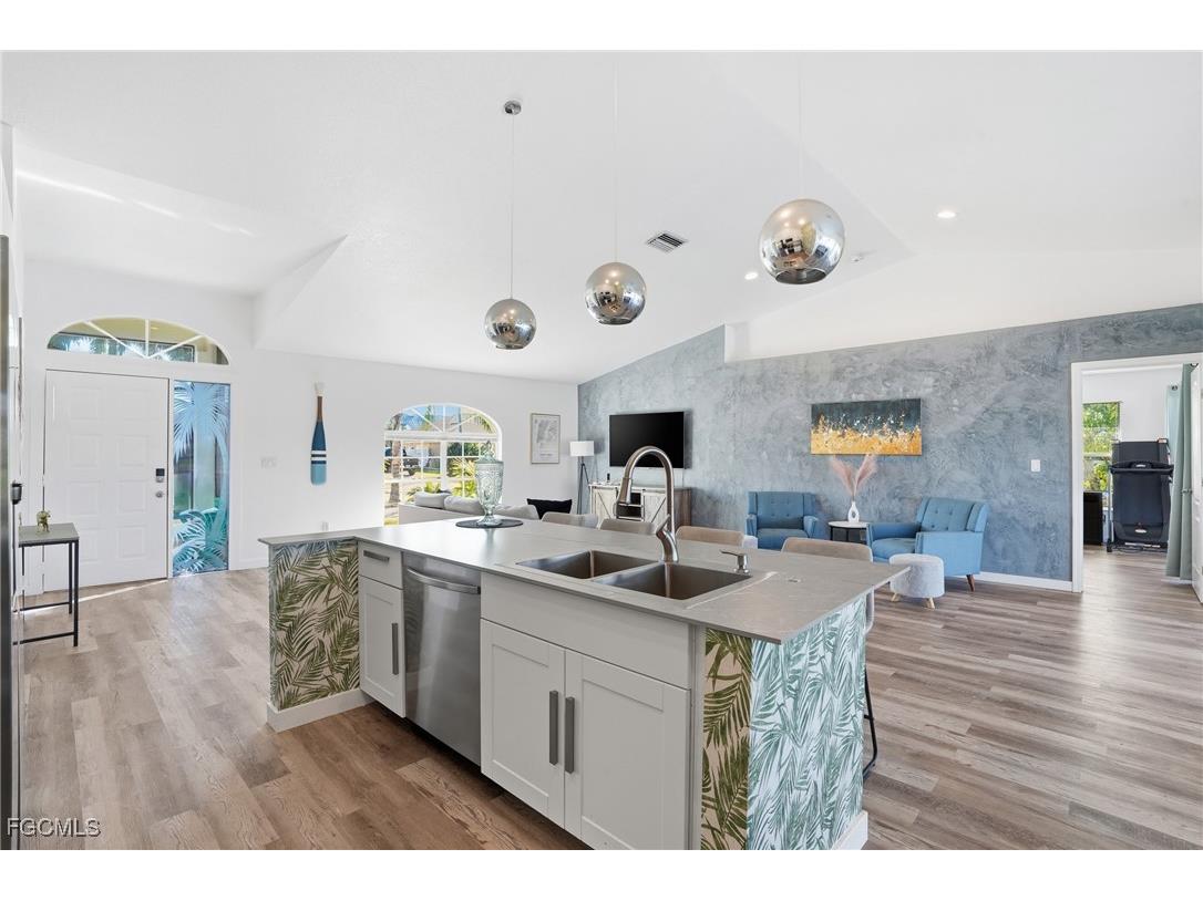 4714 SW 24th Place Cape Coral FL 33914 2025025112 image14