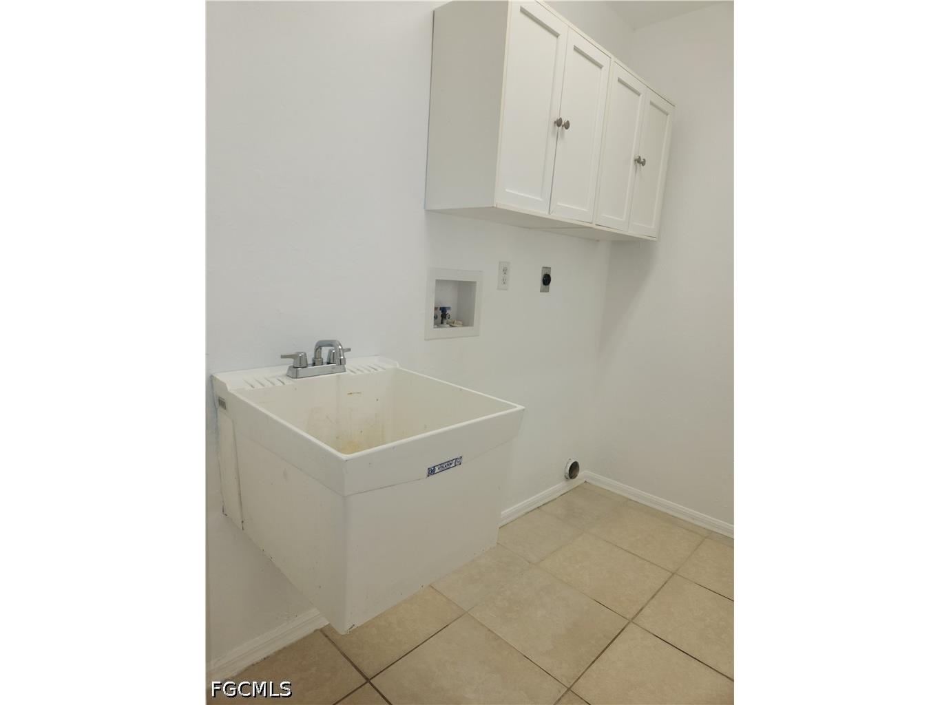 4714 Skyline Boulevard Cape Coral FL 33914 2026020932 image12