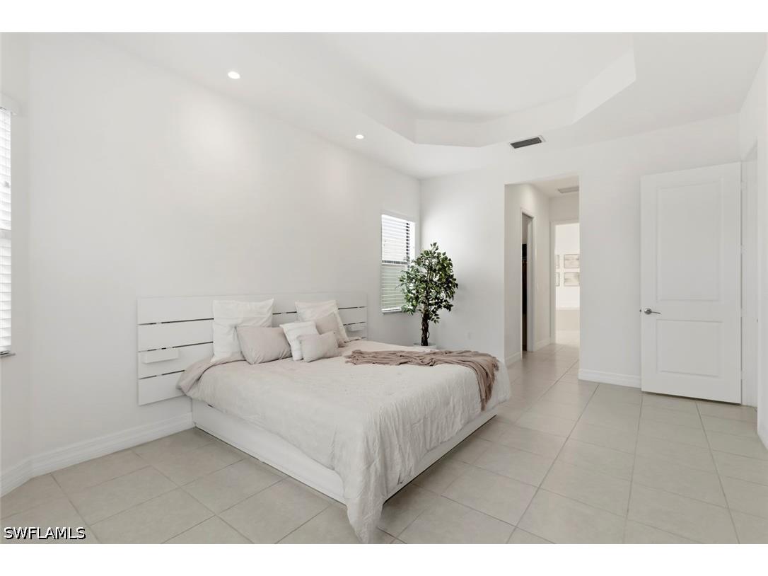 4715 Kensington Circle Naples FL 34119 226019910 image11