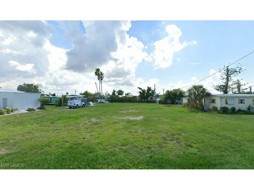 4715 Sandpiper Drive Saint James City FL 33956 224086795 image1