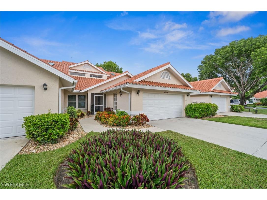 4715 Via Carmen Naples FL 34105 224061757 image1