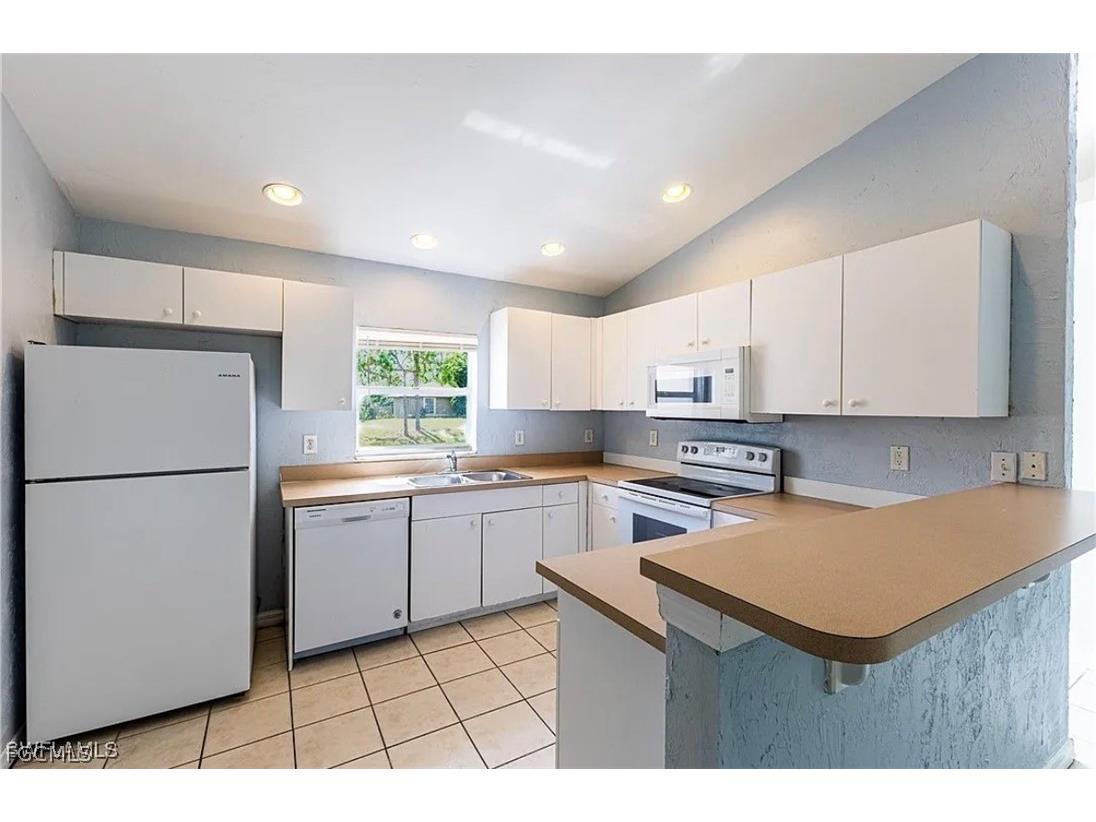 4716 1st Street SW Lehigh Acres FL 33973 2026009618 image13