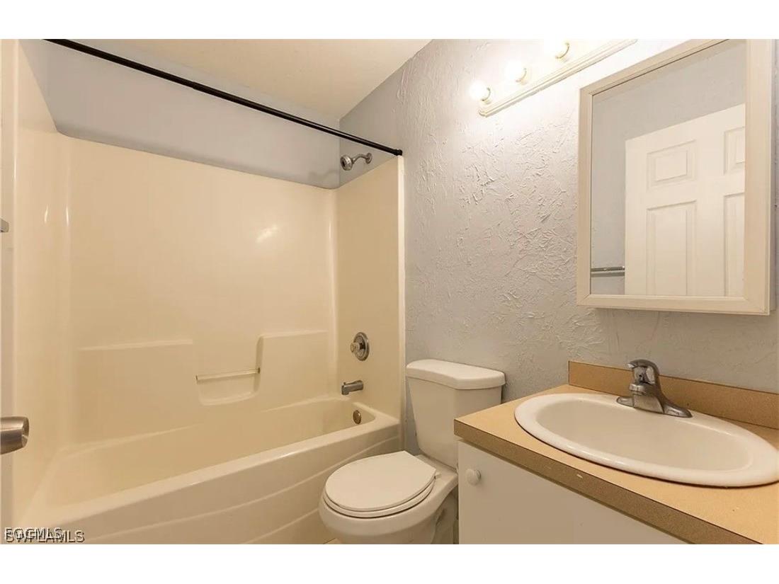 4716 1st Street SW Lehigh Acres FL 33973 2026009618 image16