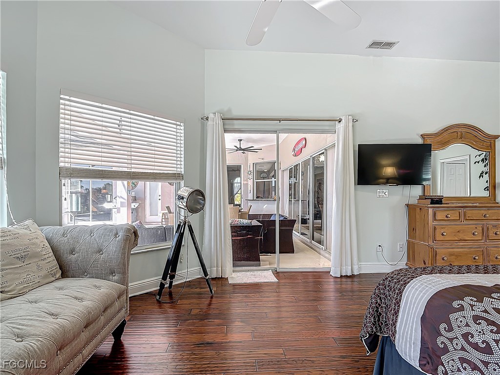 4716 SW 22nd Place Cape Coral FL 33914 2025020676 image19