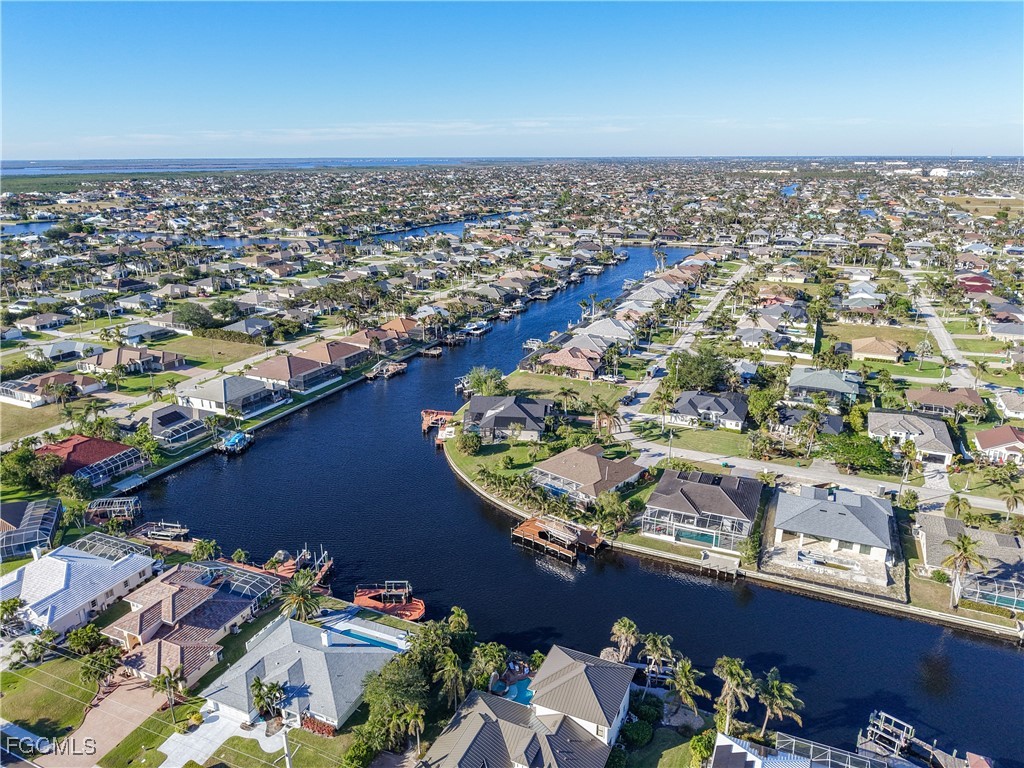 4716 SW 22nd Place Cape Coral FL 33914 2025020676 image48