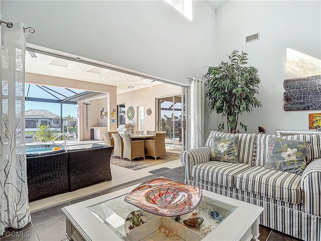 4716 SW 22nd Place Cape Coral FL 33914 2025020676 image9