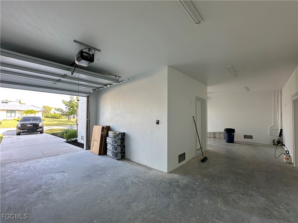 4717 Spring Creek Drive Bonita Springs FL 34134 2025023397 image11