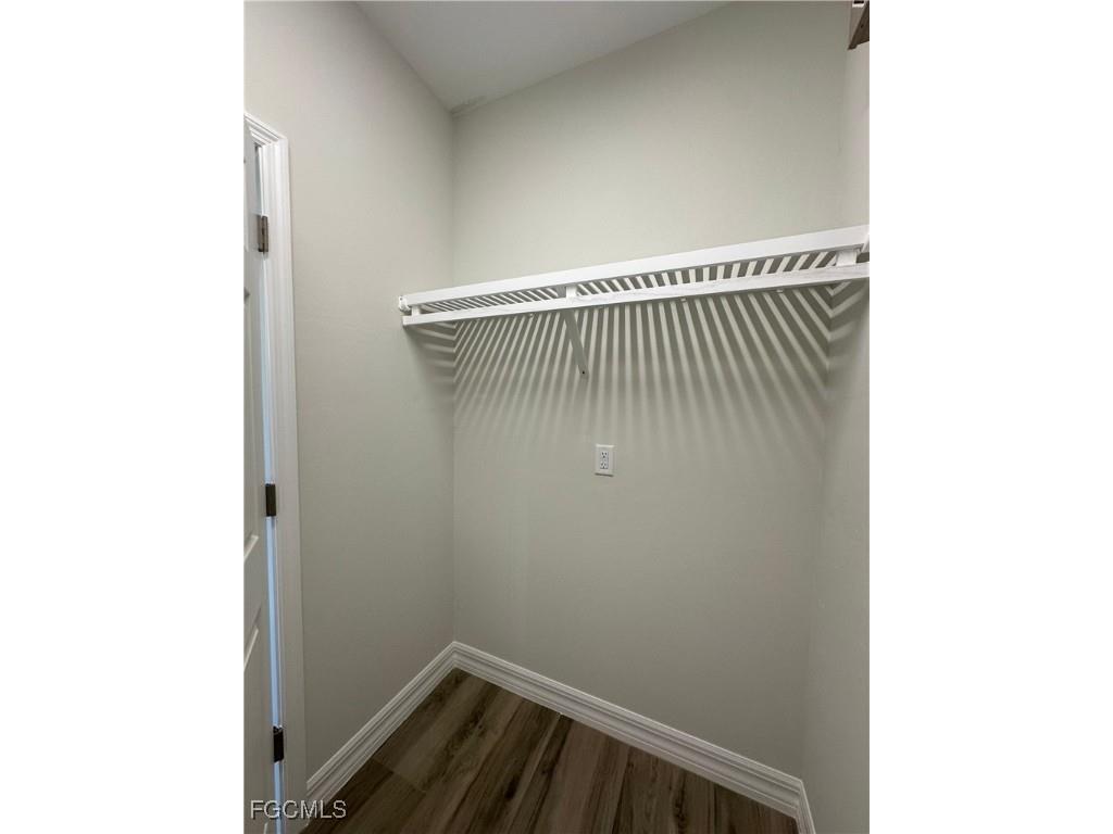 4717 Spring Creek Drive Bonita Springs FL 34134 2025023397 image32