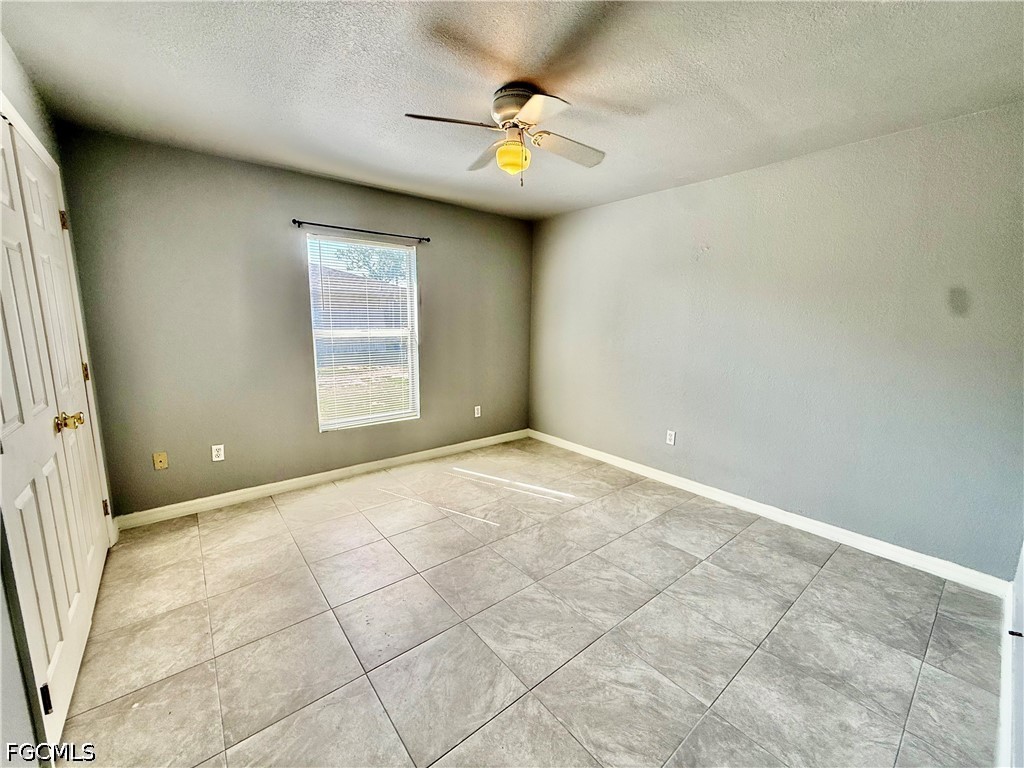 4718/4720 Golfview Boulevard Lehigh Acres FL 33973 2026021007 image10