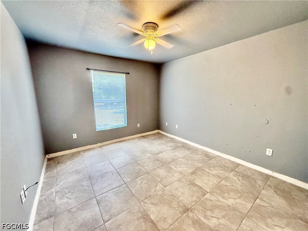 4718/4720 Golfview Boulevard Lehigh Acres FL 33973 2026021007 image12