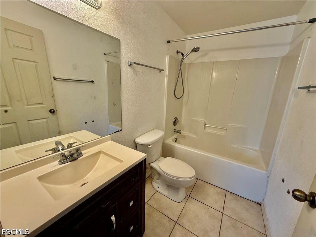 4718/4720 Golfview Boulevard Lehigh Acres FL 33973 2026021007 image13
