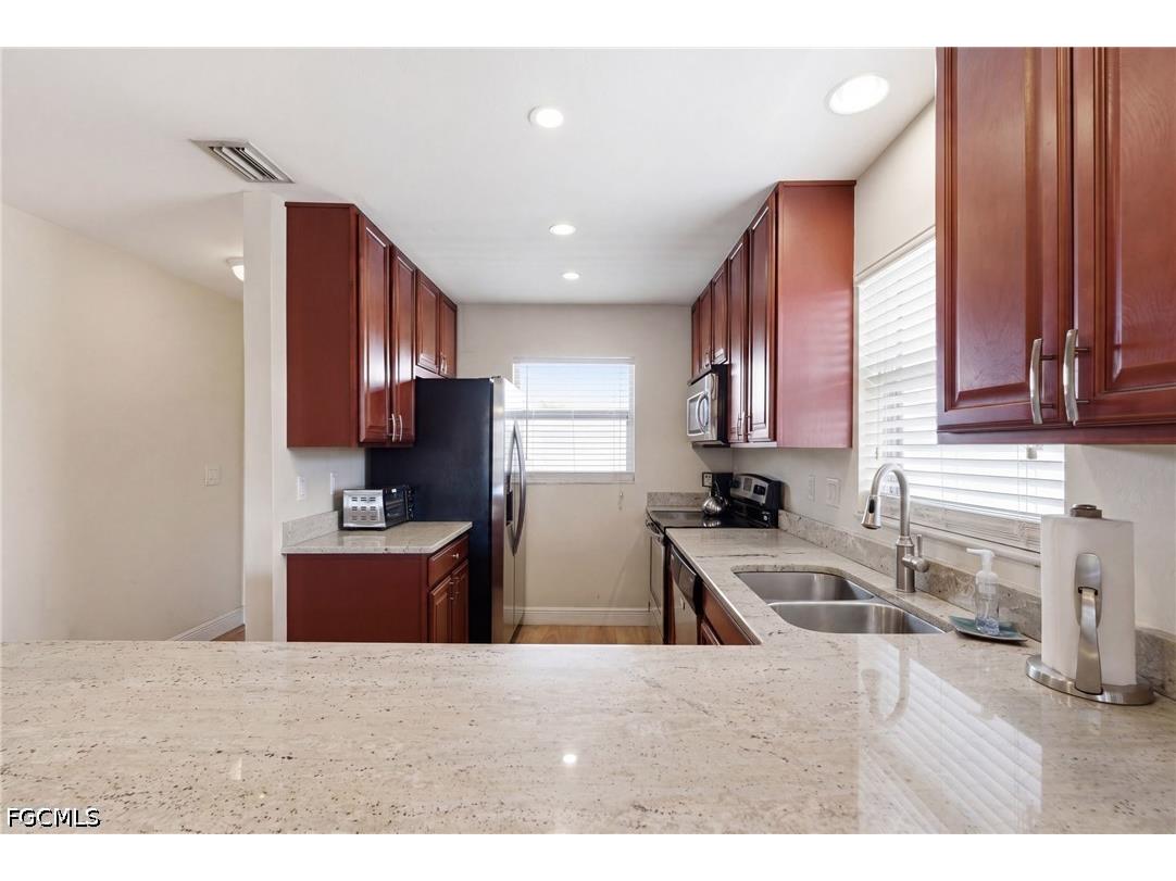 4718 SE 5th Avenue #9 Cape Coral FL 33904 2026017954 image5