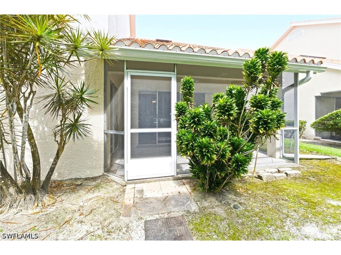 4718 Via Carmen Naples FL 34105 226019509 image25