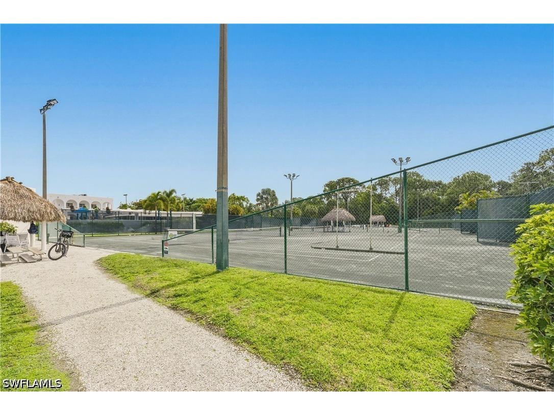 4718 Via Carmen Naples FL 34105 226019509 image34