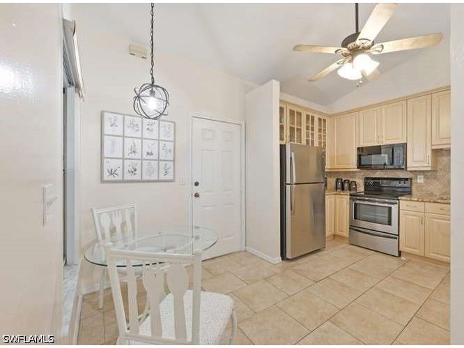 4718 Via Carmen Naples FL 34105 226019509 image8