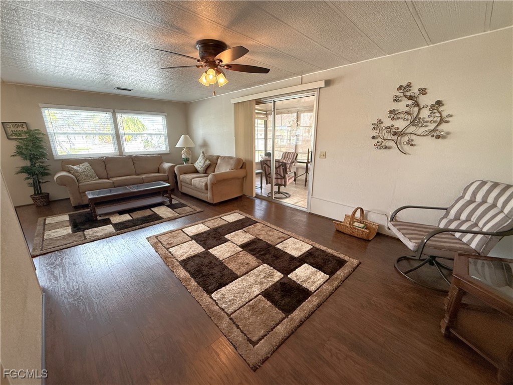 472 Nicklaus Boulevard North Fort Myers FL 33903 2025016386 image14