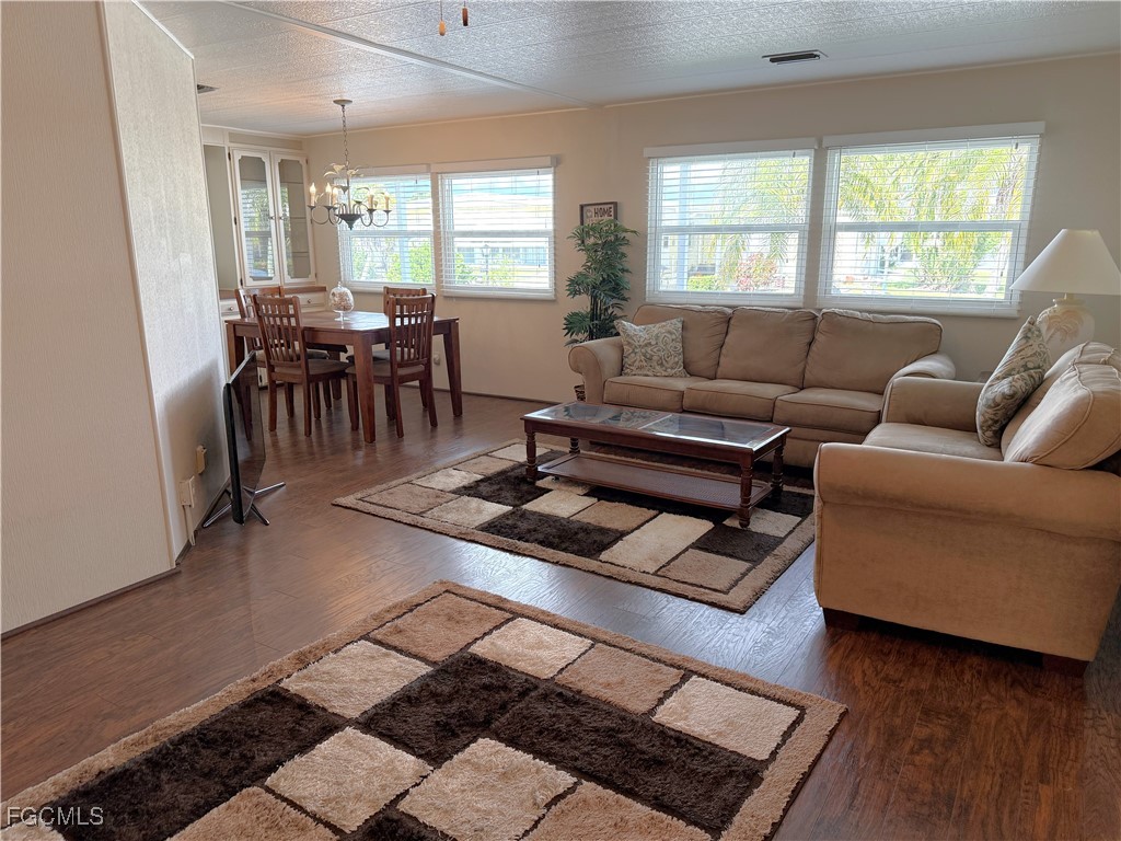 472 Nicklaus Boulevard North Fort Myers FL 33903 2025016386 image15