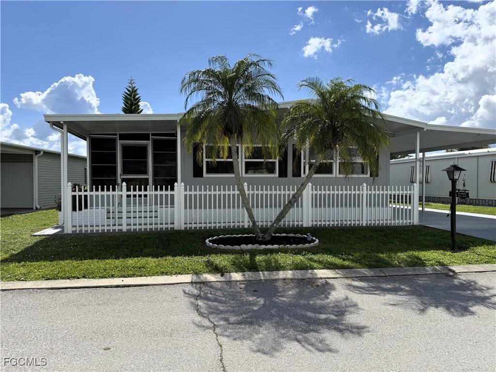 472 Nicklaus Boulevard North Fort Myers FL 33903 2025016386 image35
