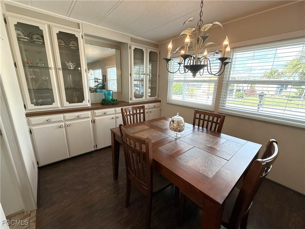 472 Nicklaus Boulevard North Fort Myers FL 33903 2025016386 image9