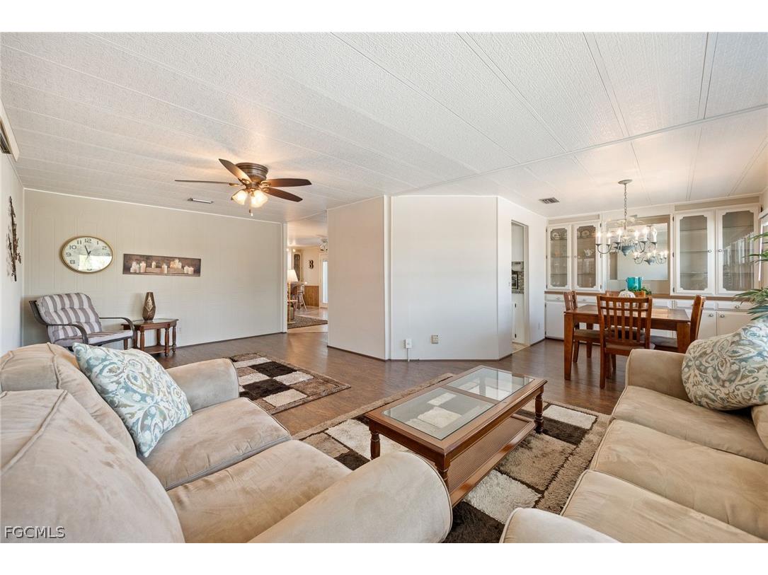 472 Nicklaus Boulevard North Fort Myers FL 33903 2026010491 image10