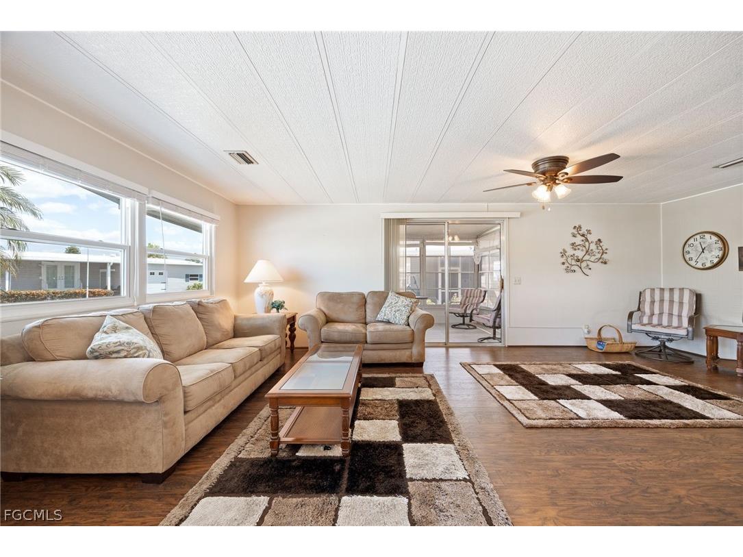 472 Nicklaus Boulevard North Fort Myers FL 33903 2026010491 image11