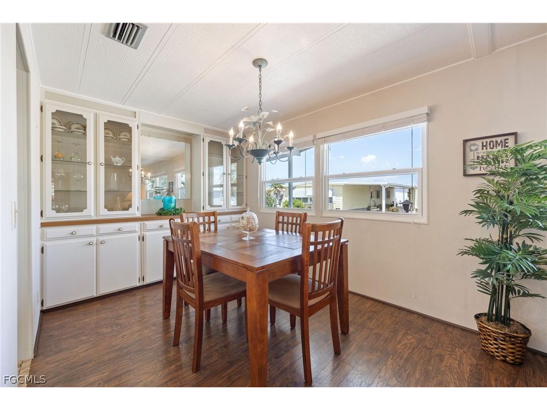 472 Nicklaus Boulevard North Fort Myers FL 33903 2026010491 image12