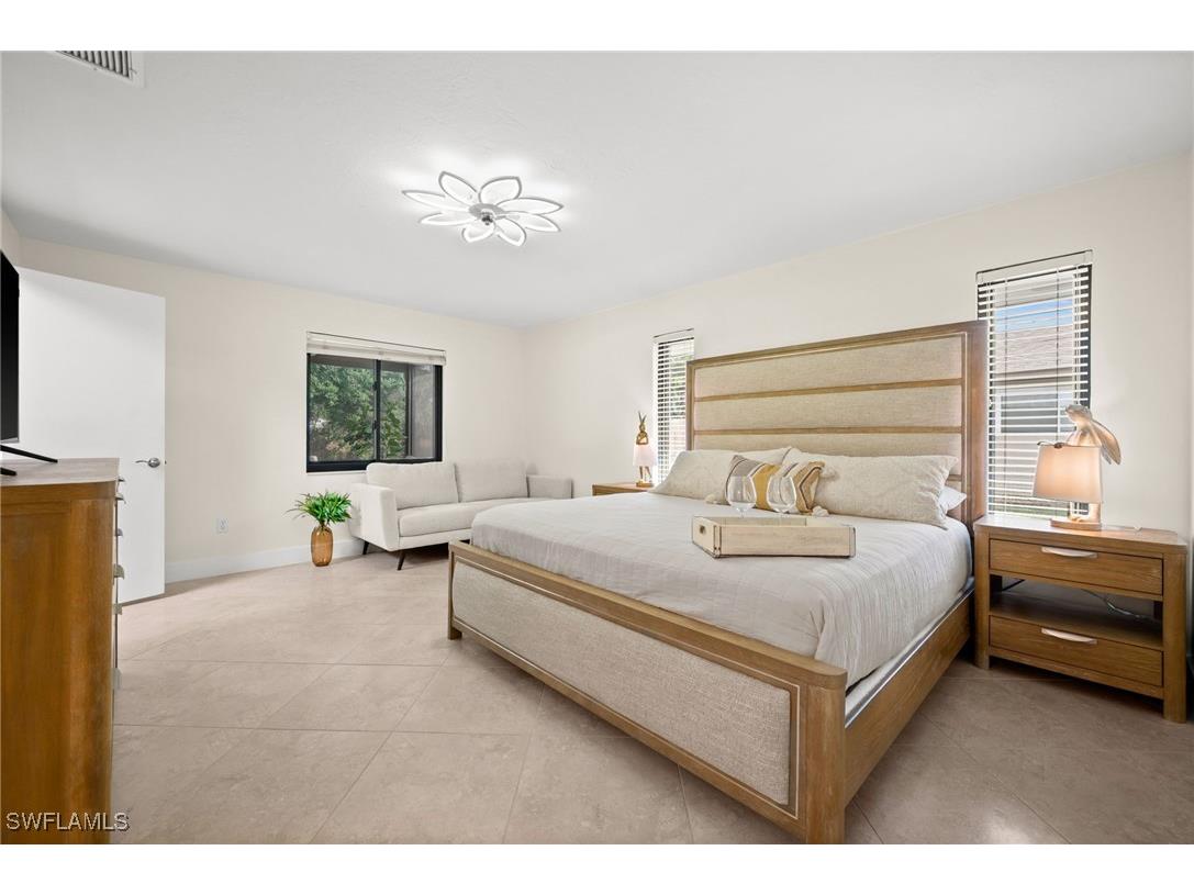 472 Palm River Boulevard Naples FL 34110 225077771 image33