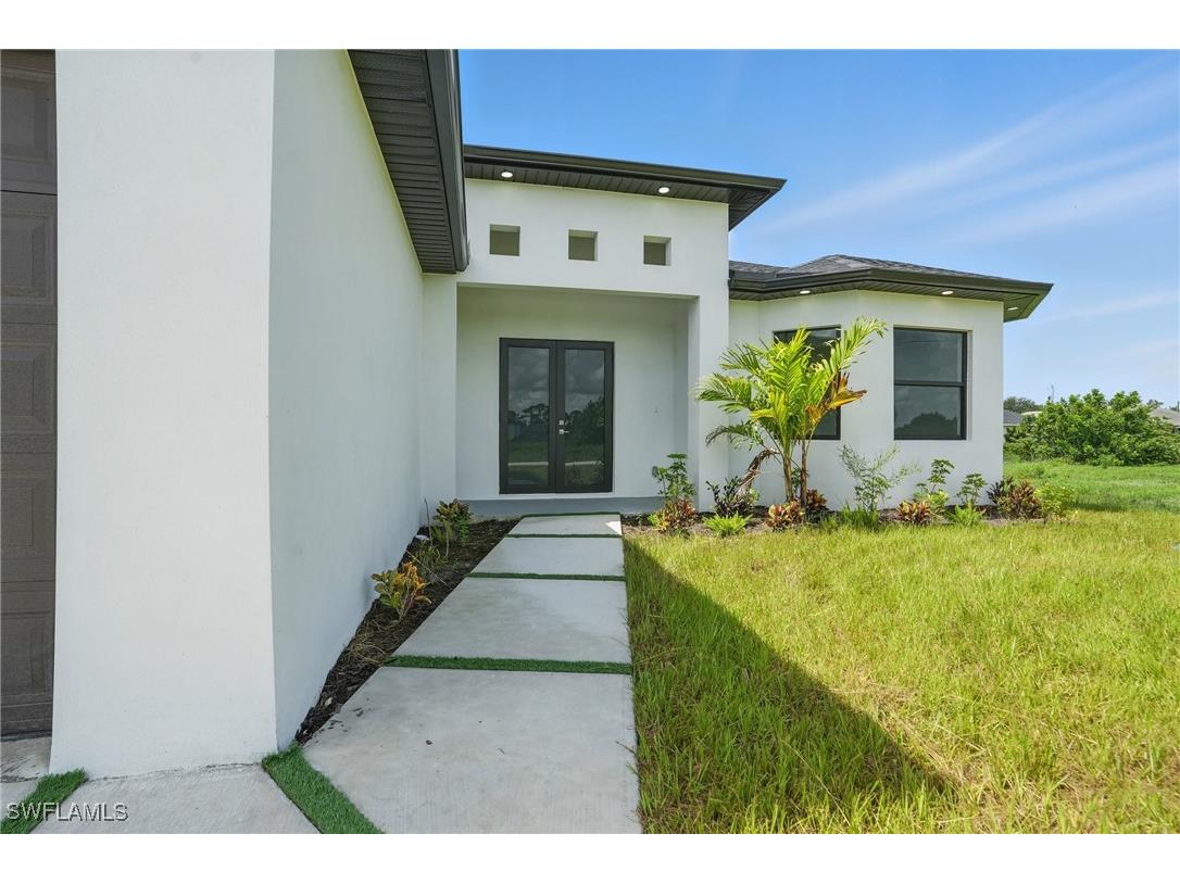 472 Rajah Street Lehigh Acres FL 33974 225056481 image3